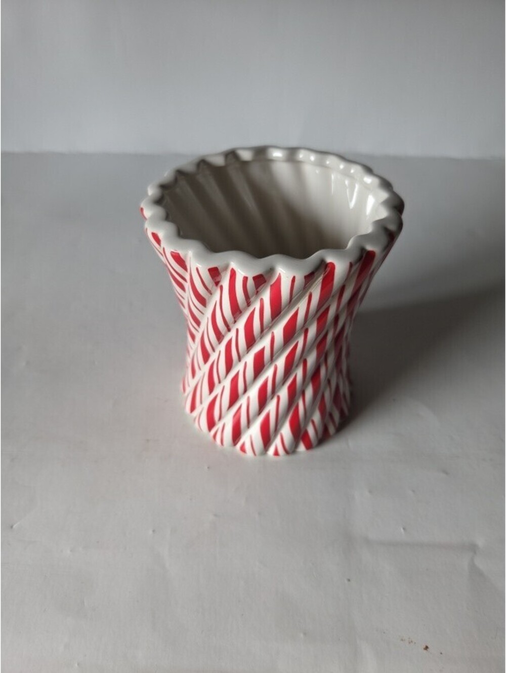Telaflora Ceramic Vase Christmas Holiday Peppermint Candy Cane 5" Red White SG2